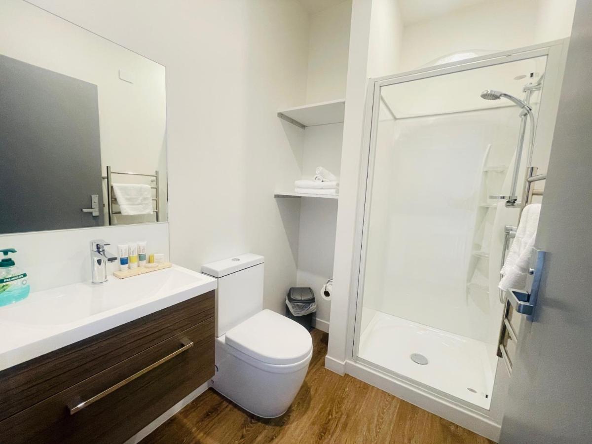 Alpine Junction Townhouse Apartments, Lodge & Hotel ワナカ エクステリア 写真