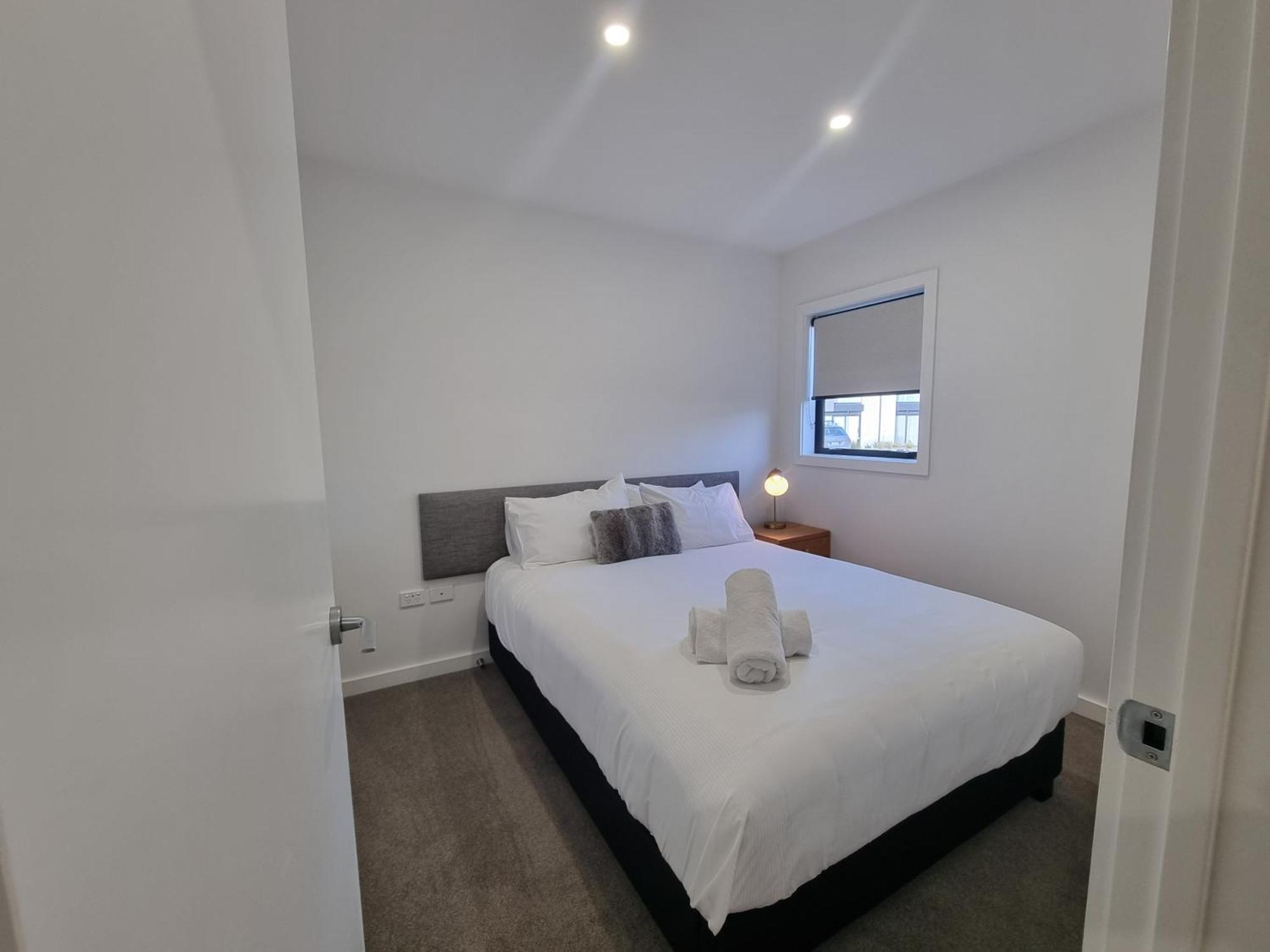 Alpine Junction Townhouse Apartments, Lodge & Hotel ワナカ エクステリア 写真